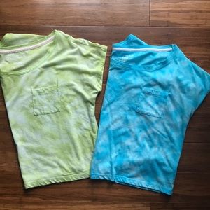 Two casual Aeropostale cropped tees